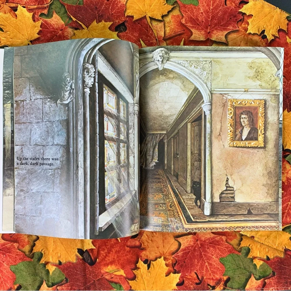 A Dark Dark Tale and Caves Book Set. - Picture 7 of 14
